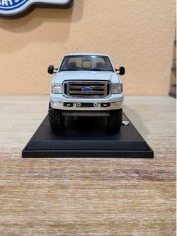 Custom 1/18 scale 2005 Ford F-350 Maisto