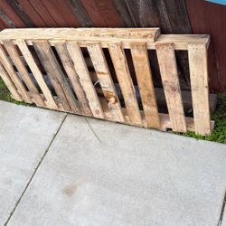 Wood Pallet 