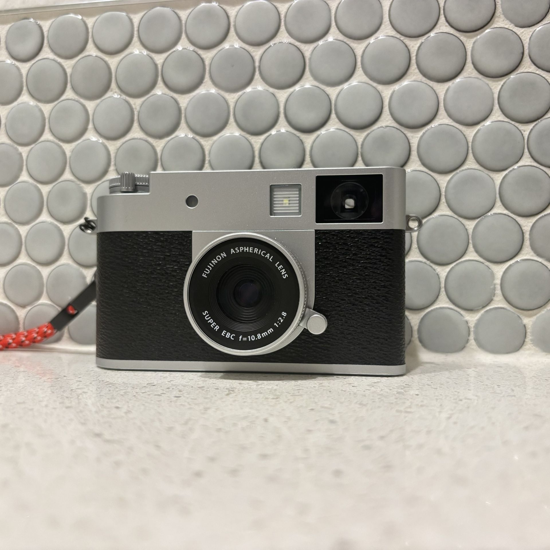 Fujifilm X-half