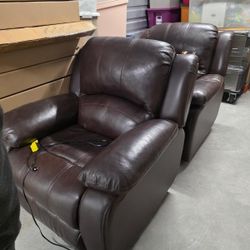 Set Of Matching Electric Recliners 