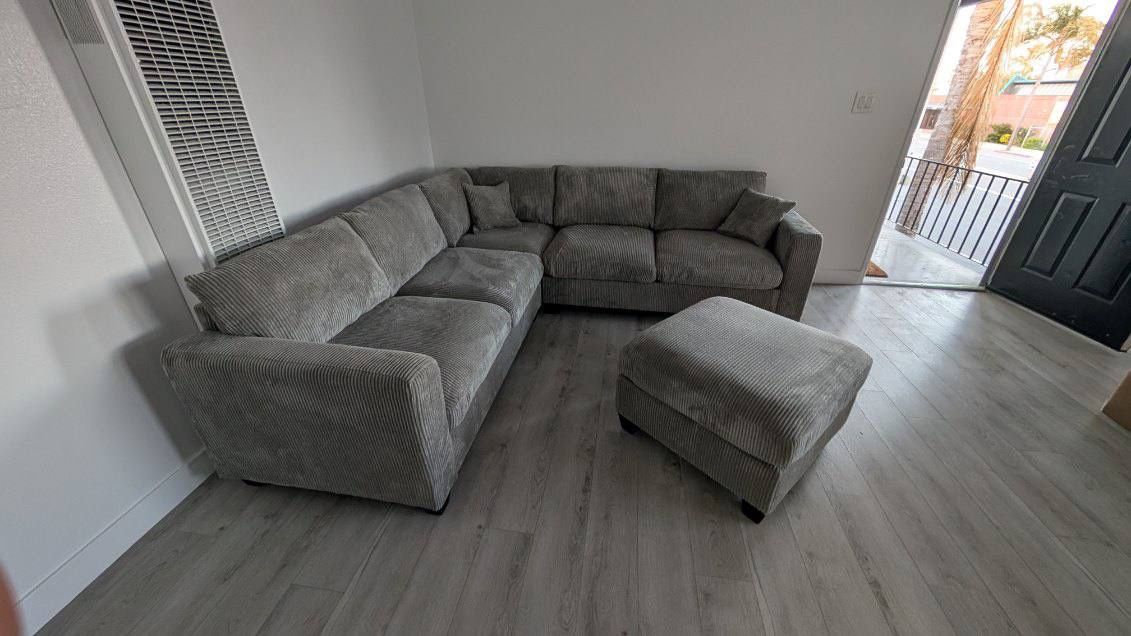 New Gray Corduroy Sectional Couch! Free Delivery 🚚! Free Assembly!