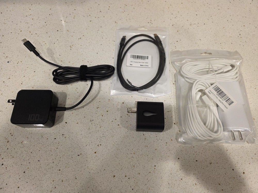 4 New USB Fast-Chargers w/ Cables