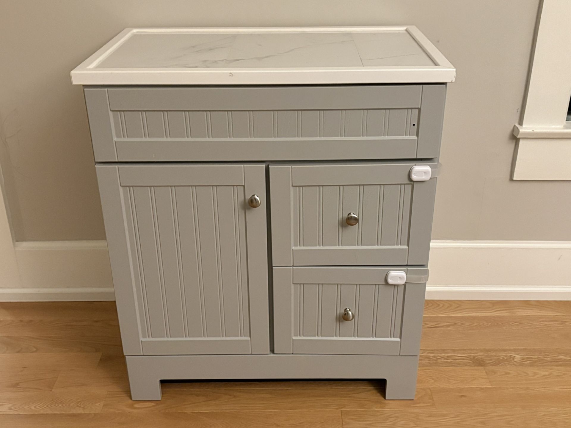Free Changing Table/bathroom Cabinet