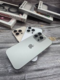 Iphone 16 pro Unlocked