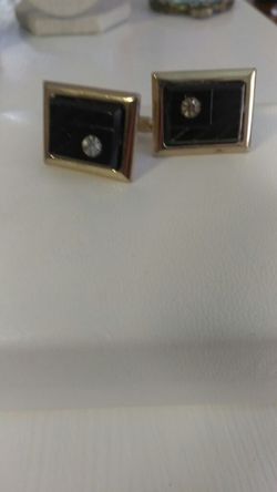 Vintage men's cufflings