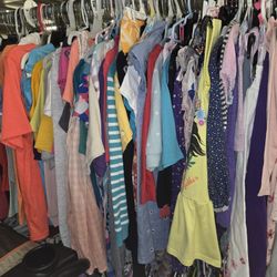 Girls Clothing ( Read ALL the Description )