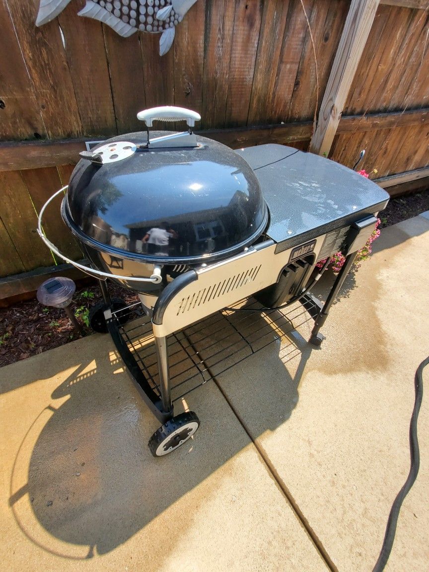 Weber Performer Kettle