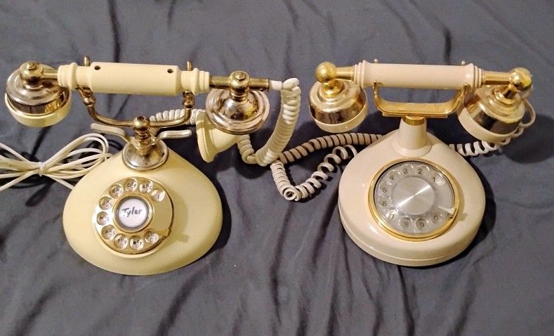 Vintage Telephones. Shoot Me Offers.
