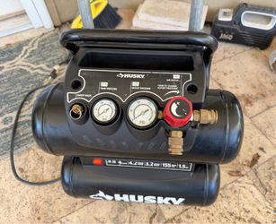 Husky 155 psi Air Compressor