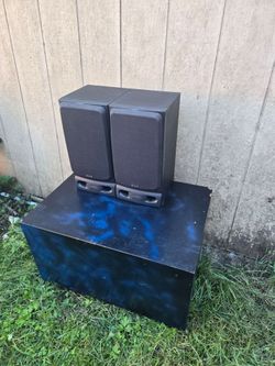 Free speakers an subwoofer