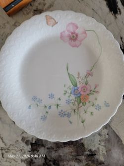 Mikasa "Something Blue" Bone China Salad Plates