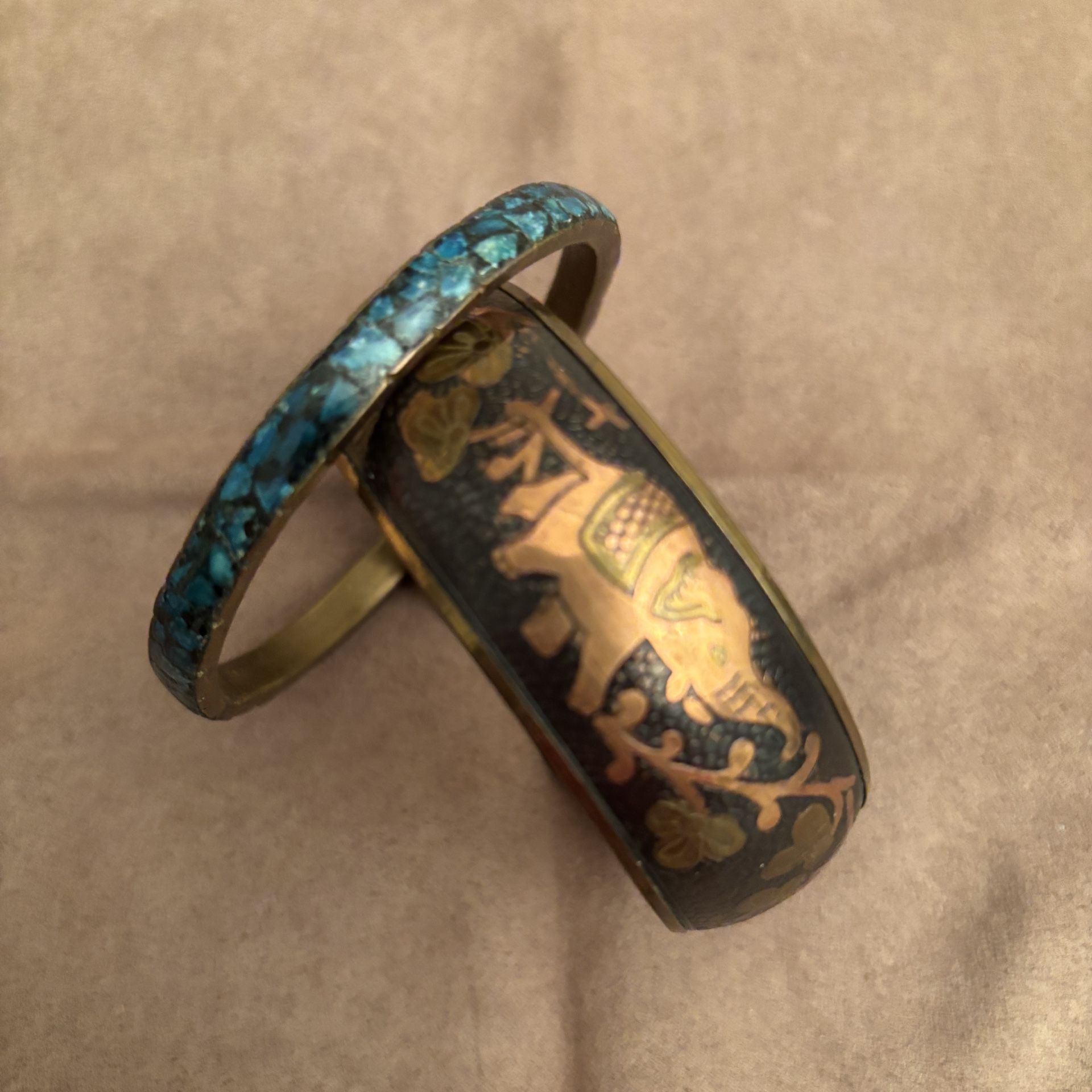 Vintage (1970s–1980s) Brass Bangle Set – Elephant Inlay & Green/Turquoise Mosaic – Artisan Made