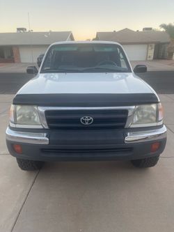 1999 Toyota Tacoma