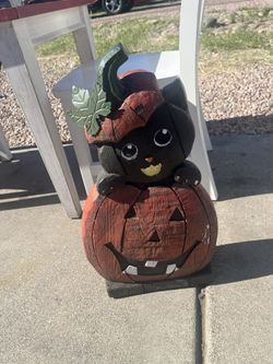 Halloween Decor