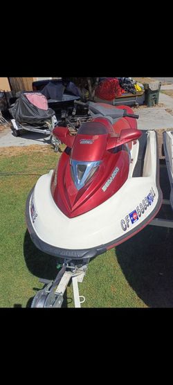 2 SEADOO JET SKIS BOTH GTX FUEL INJECTION 130 HP FULLY SERVICED LAKE READY 3500 EACH BUY BOTH AND GET A FREE TRAILER