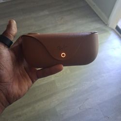 Ray Bands Charging Case