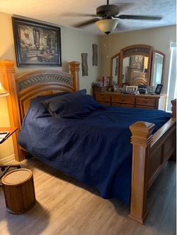 Queen size wooden bed
