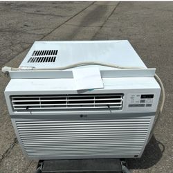 LG 18000 BTU Window Air Conditioner 