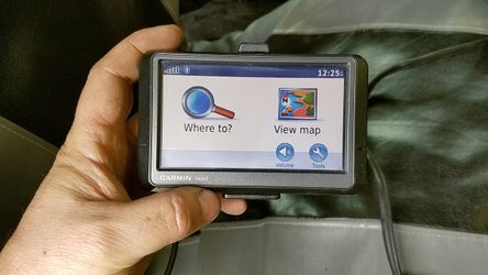Garmin GPS with Bluetooth