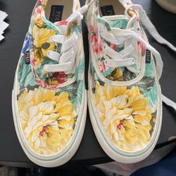 Polo Canvas Shoes