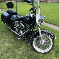 2014 Harley Davidson Heritage Softail Classic !!