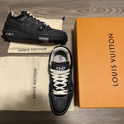 Louis Vuitton LV Trainer Sneakers - Black/Monogram - Size (42)