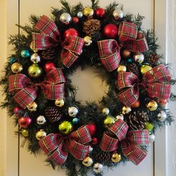 Beautiful Large Christmas Wreath - 30" X 30"