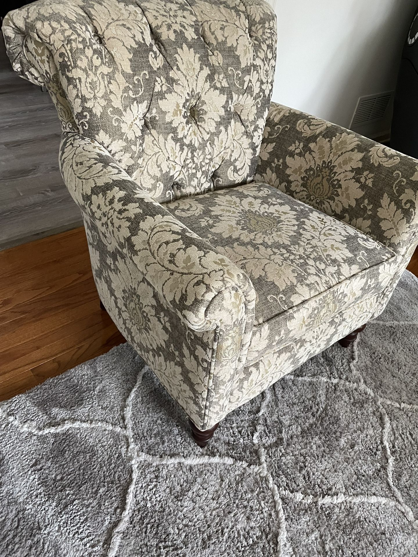 Vintage Design Armchair