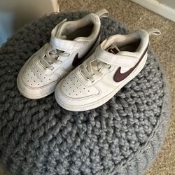 Toddler Nike Shoes 9c 