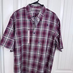 Ariat - men’s size large button down shirt