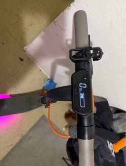 Electric Scooter with Display and Bell