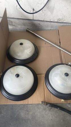 3 house ceiling lights works just need cleaning