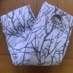 Room Darkening Curtains-2 Panels( 52x84-each-new In Package