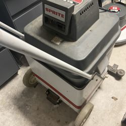 Advance Sprite Wet Scoop Vacuum