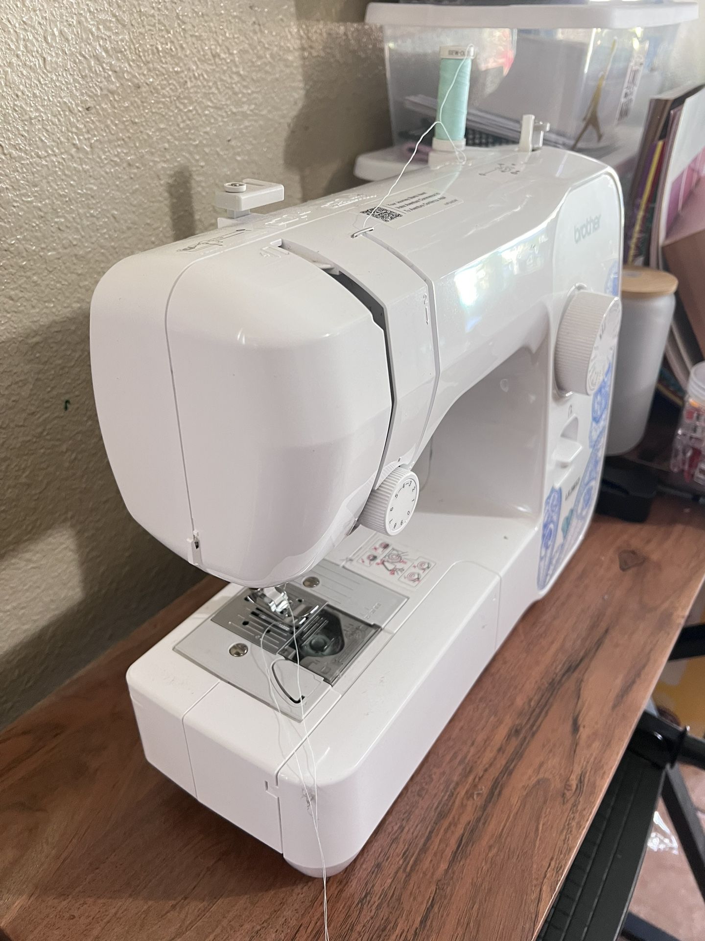 Brother RLX3817 17-Stitch Sewing Machine, White(Renewed)