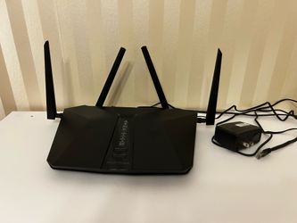 Nighthawk AX5 router