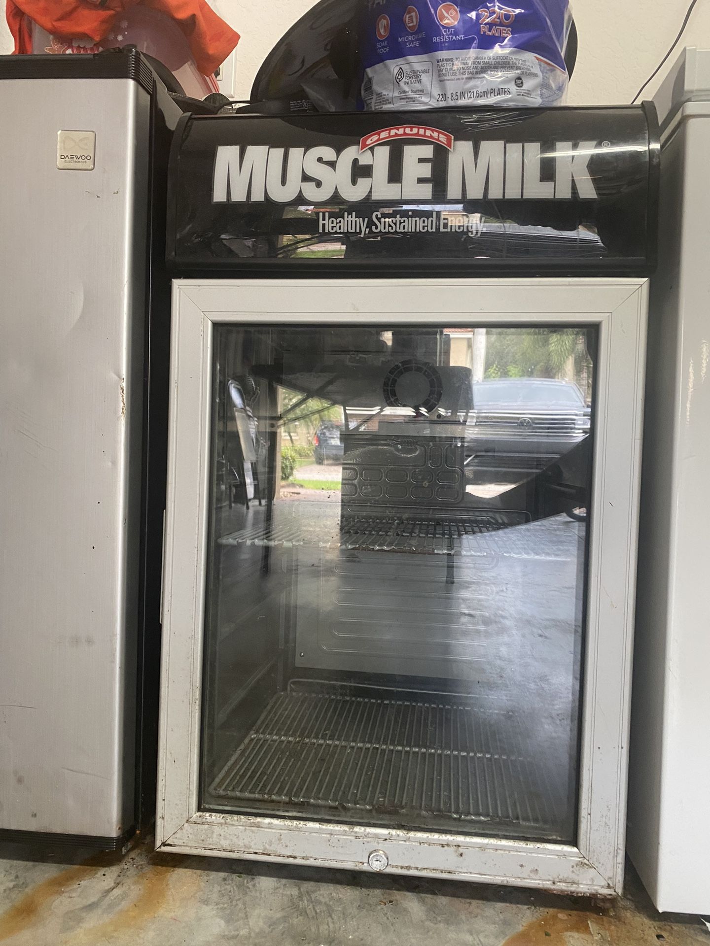 Muscle Milk Mini Fridge (45) for Sale in Boynton Beach, FL OfferUp