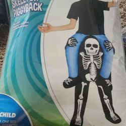 Skeleton Piggyback 