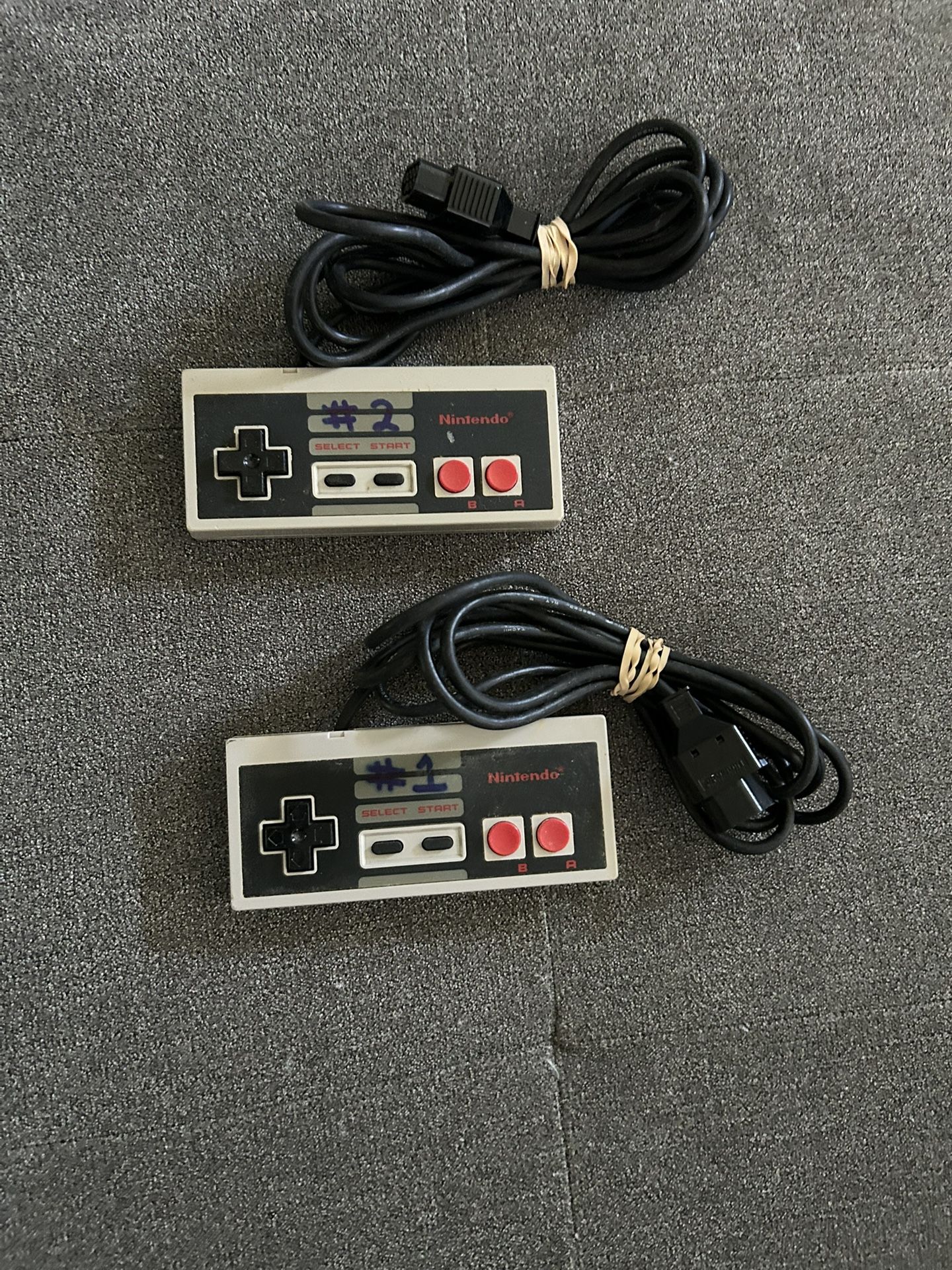 Nintendo Entertainment System (NES) Controllers