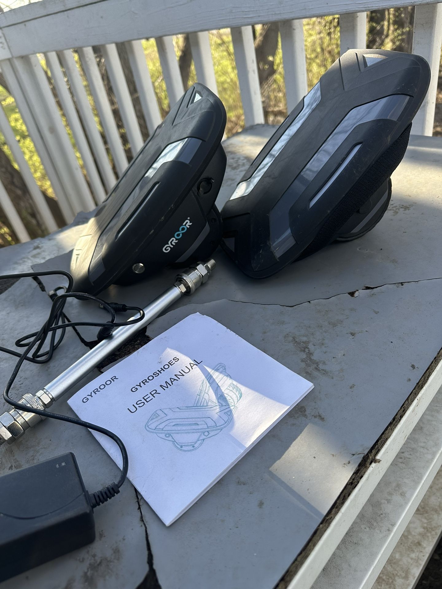 Gyroor/Zuum Hover Shoes Dual 300W Motors over 2 Hours Ride at over 6 MPH