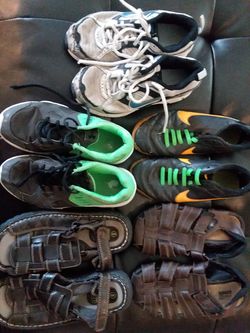 Size 5y Boys Shoe Lot