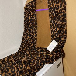 5x- (32w-34w) Cheetah Print Cardigan 