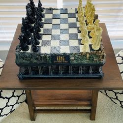 KING KONG DELUXE CHESS SET 8TH WONDER OF THE WORLD
