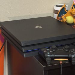 PS4 Pro 