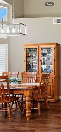 Oak Dining Set And Hutch