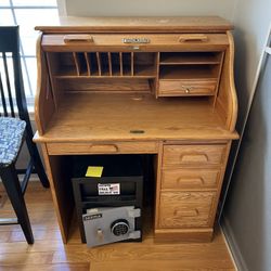 Vintage Winners Only Roll Top Desk – Solid Wood (Walnut) – Excellent Condition