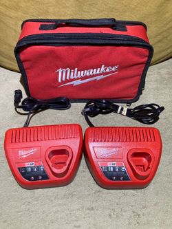 Milwaukee M12 12V Battery Charger