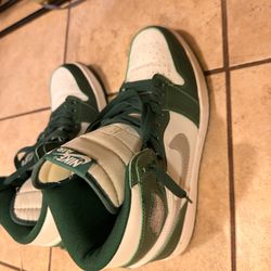 Jordan 1 High OG Gorge Green