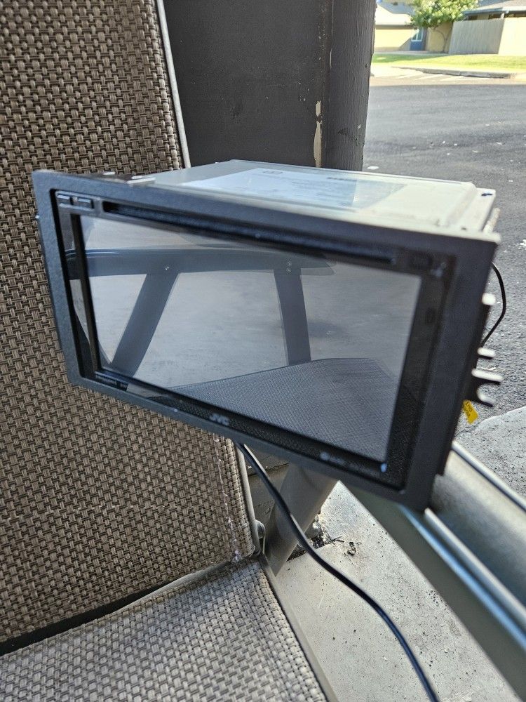 JVC 7 Inch Double Din