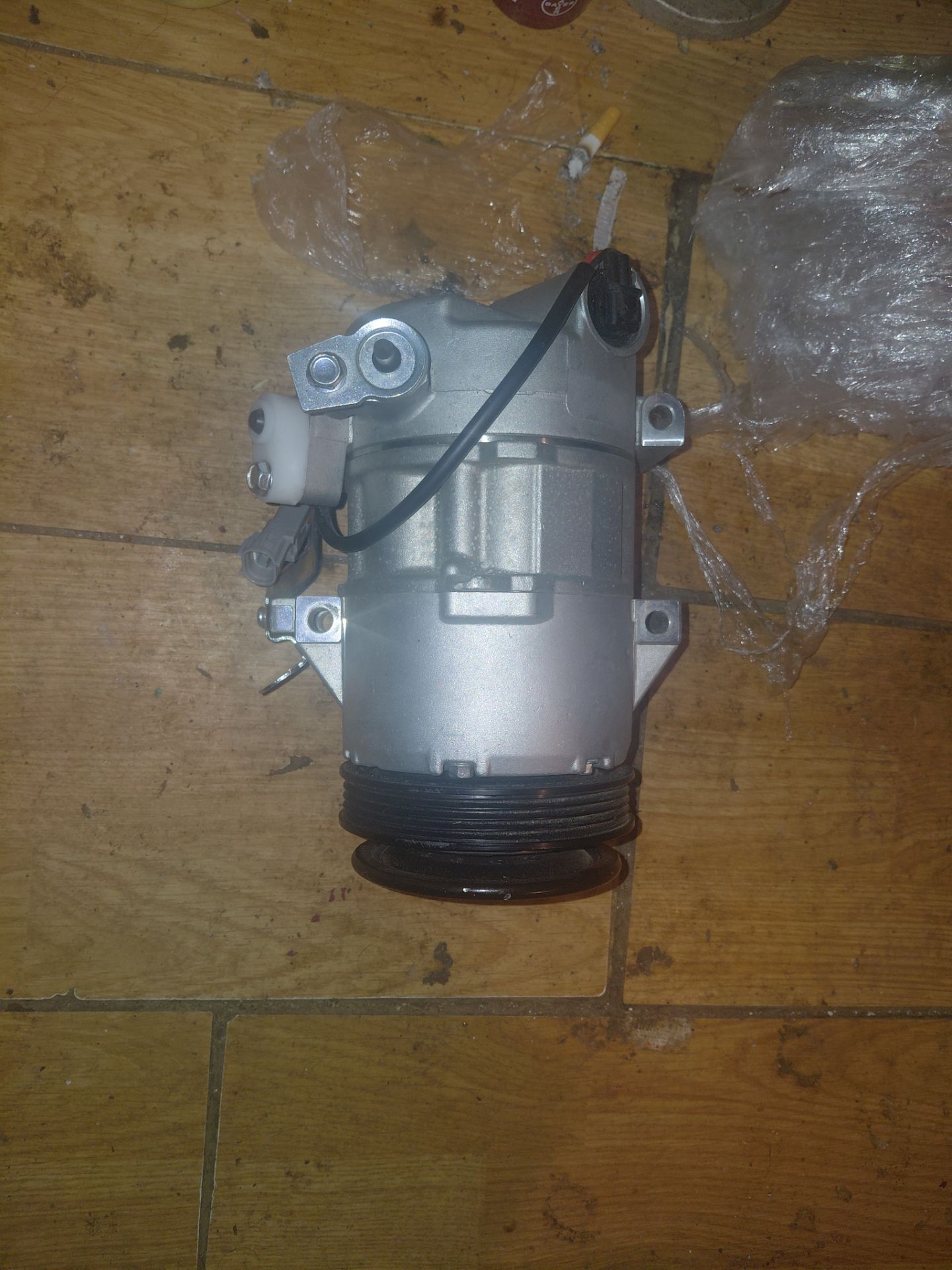 04 09 mazda A/C compressor